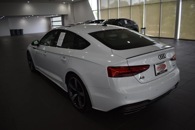 Used 2023 Audi A5 2.0T Premium Plus w/ Premium Plus AWD/4WD image 5