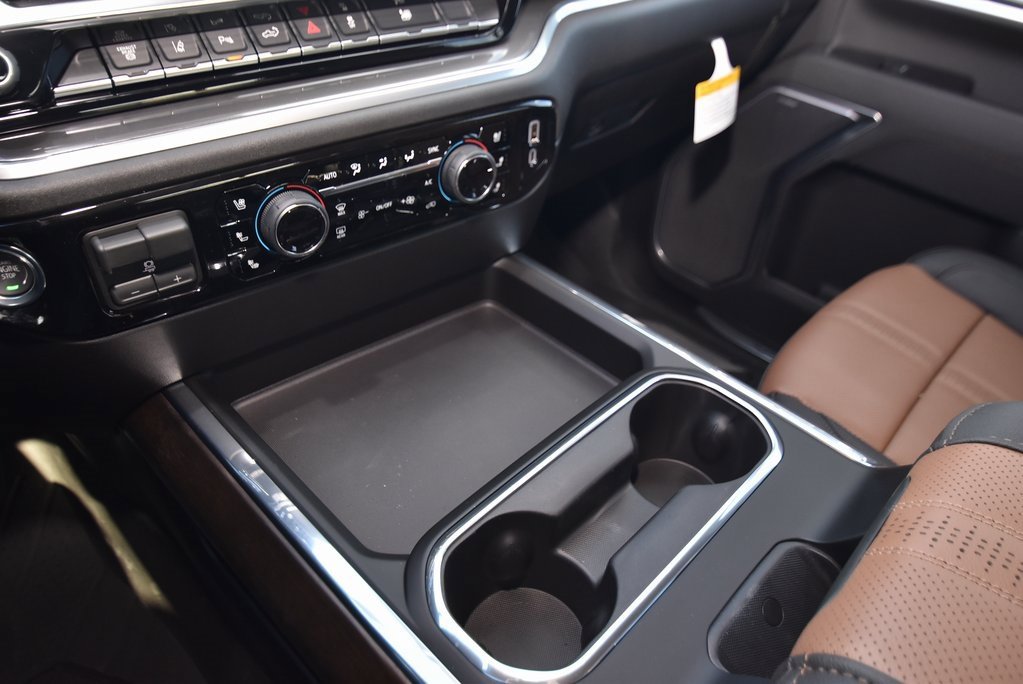 New 2026 Chevrolet Silverado 3500 LTZ w/ LTZ Plus Package image 38