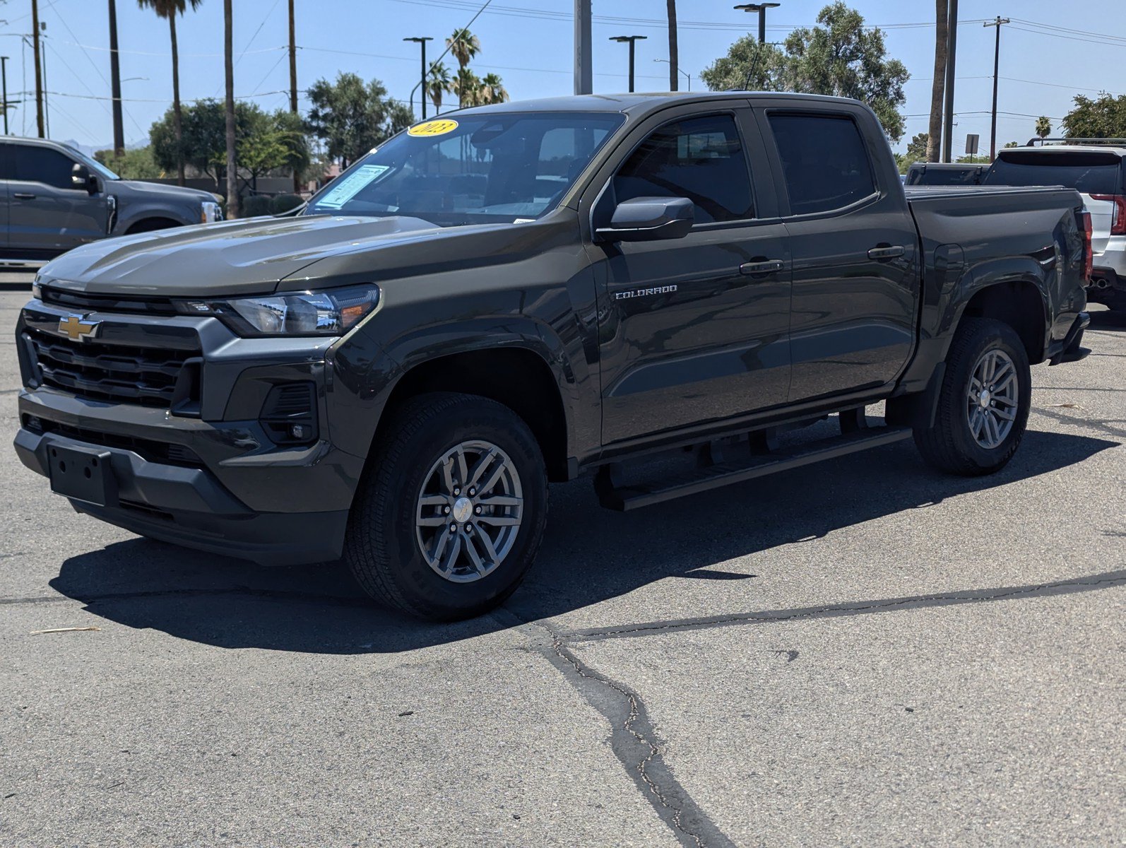 Used 2023 Chevrolet Colorado LT w/ LT Convenience Package II RWD image 5