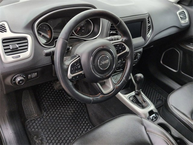 Certified 2019 Jeep Compass Latitude w/ Cold Weather Group image 11