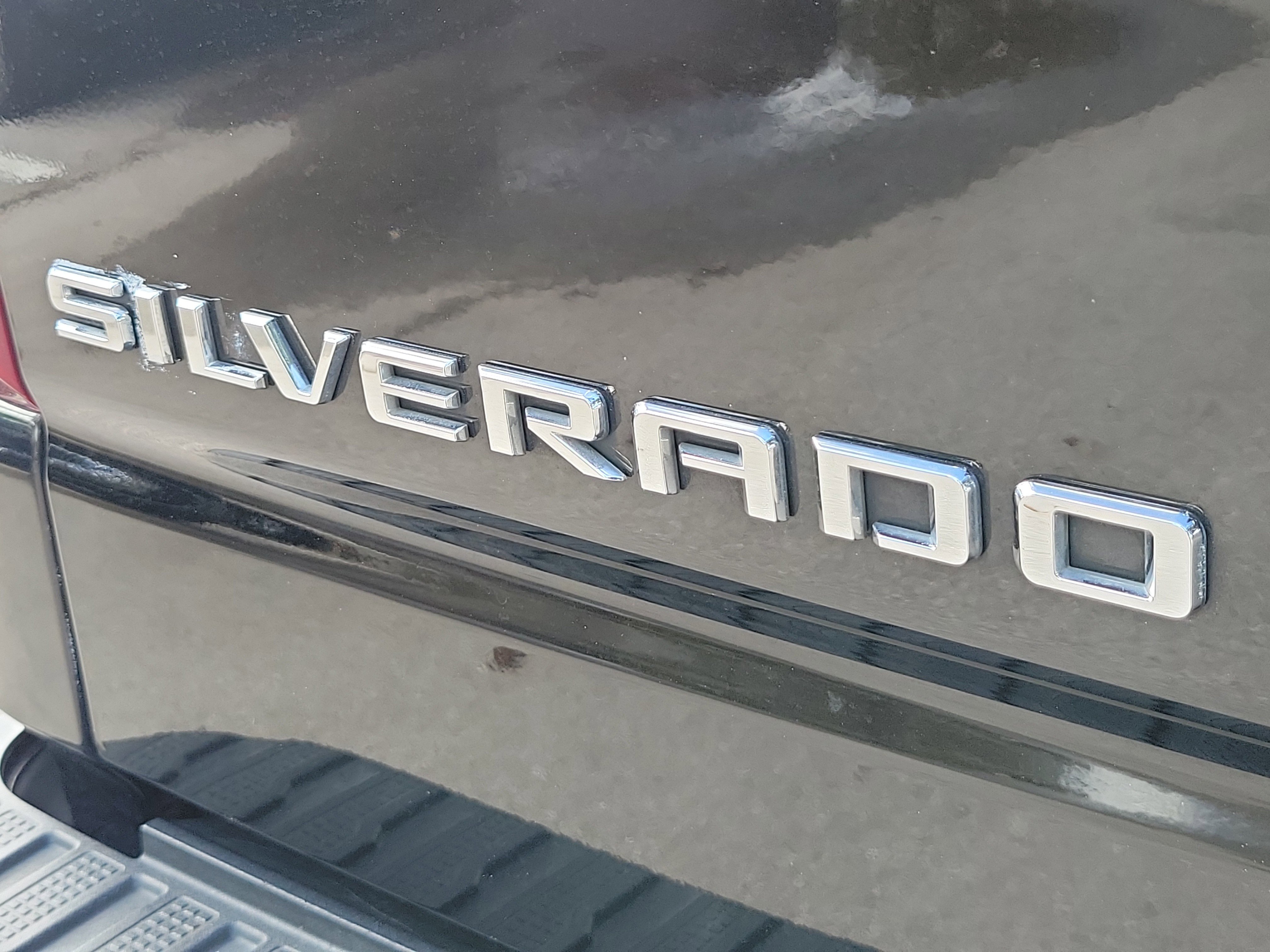 Used 2021 Chevrolet Silverado 1500 RST image 6
