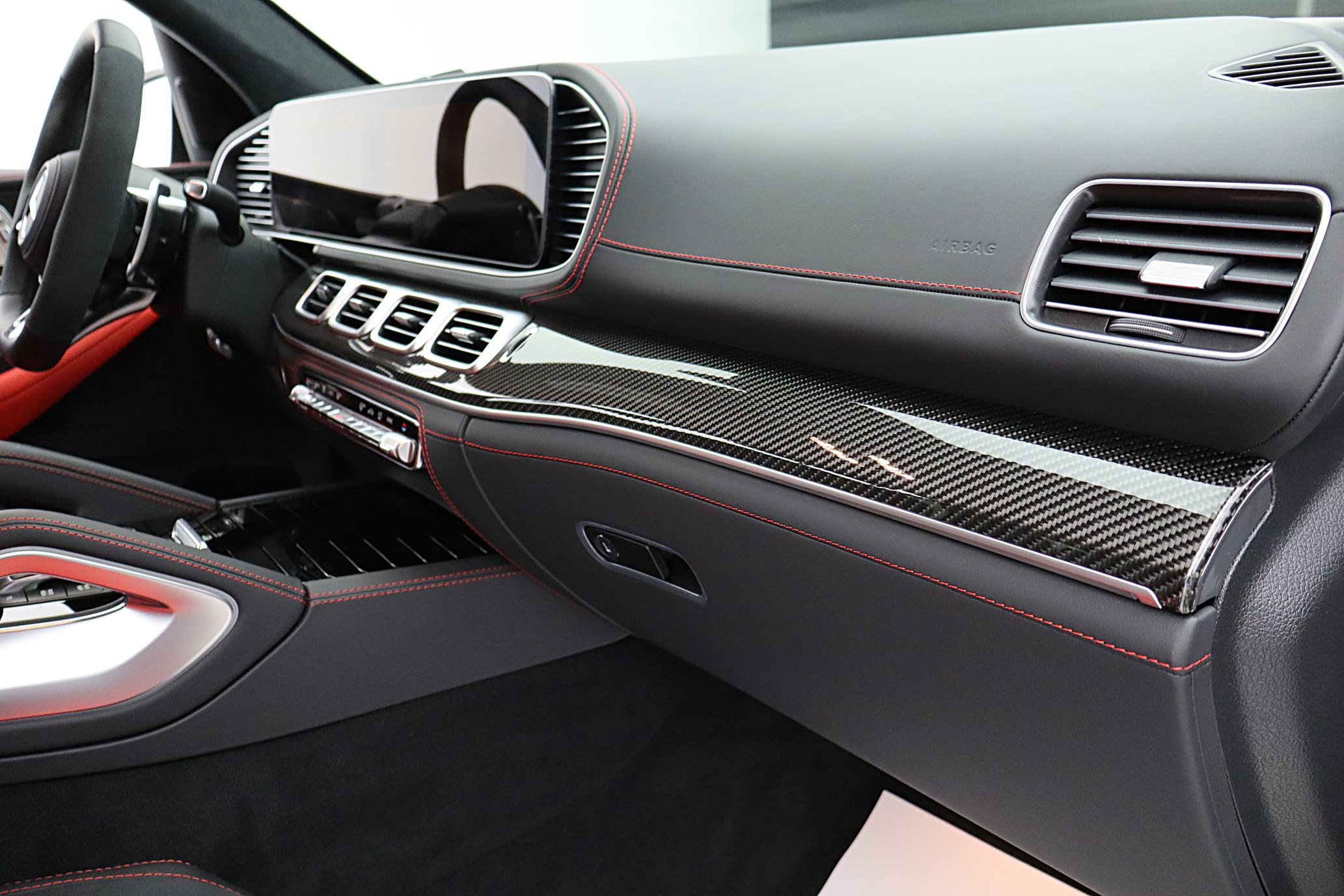Used 2025 Mercedes-Benz GLE 63 AMG S image 29