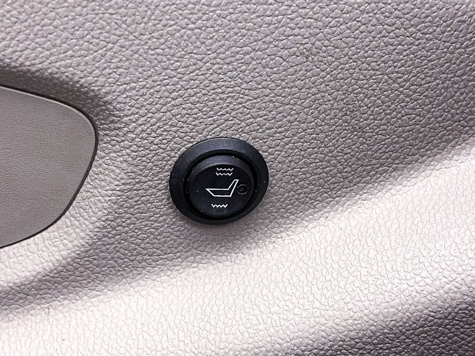 Used 2016 Cadillac ATS 2.0T Sedan RWD image 17