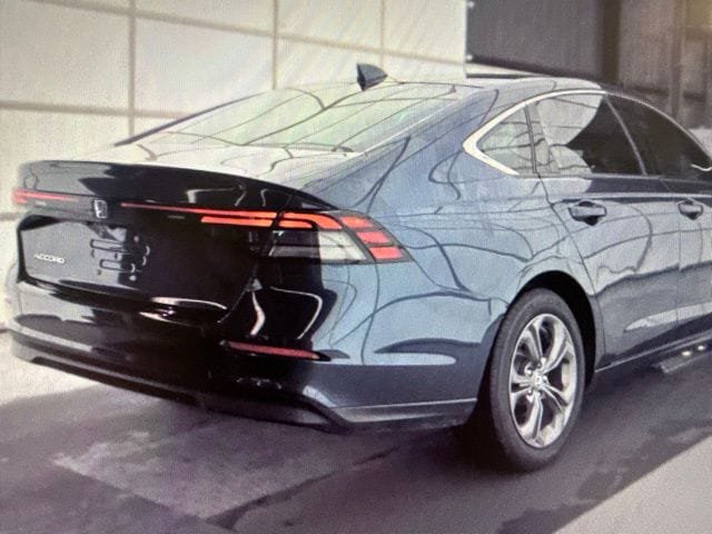 Used 2024 Honda Accord EX image 5