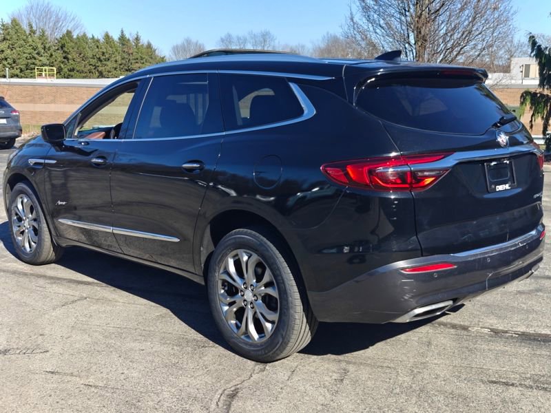 Used 2019 Buick Enclave Avenir w/ Avenir Technology Package image 7