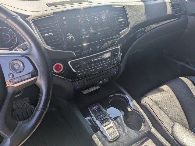Used 2021 Honda Pilot Black Edition image 18