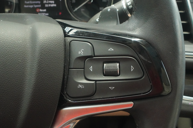 Used 2023 Buick Enclave Essence w/ Experience Buick Package FWD image 12