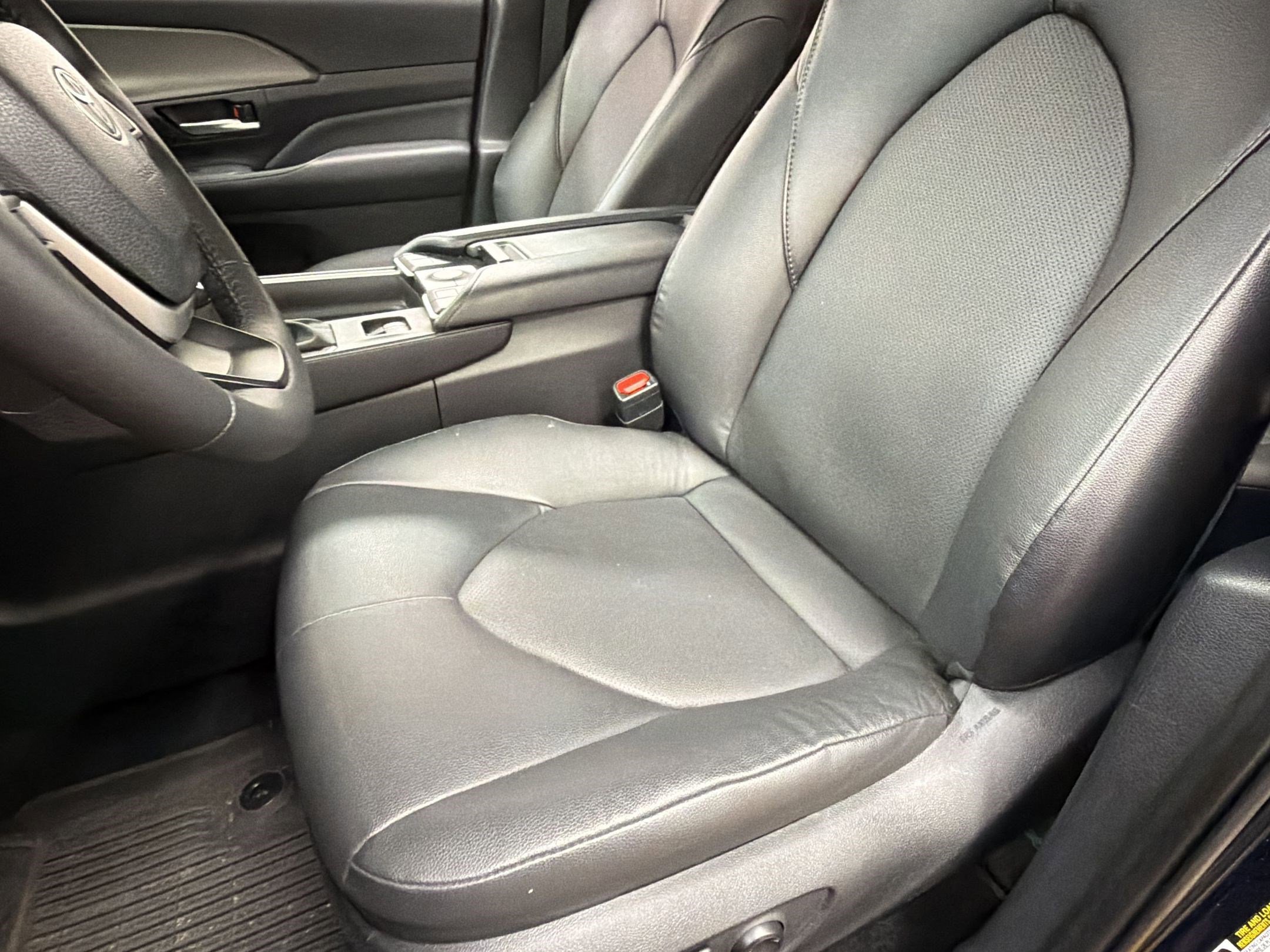 Used 2024 Toyota Grand Highlander Limited image 13