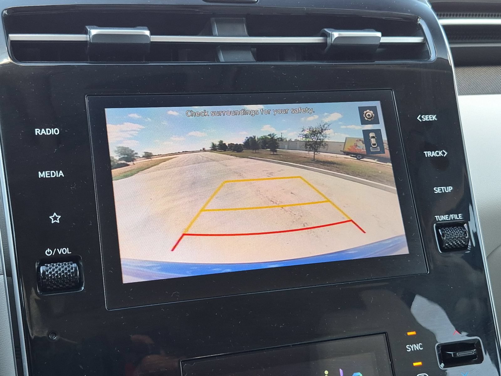 Used 2023 Hyundai Tucson SEL w/ Convenience Package FWD image 17