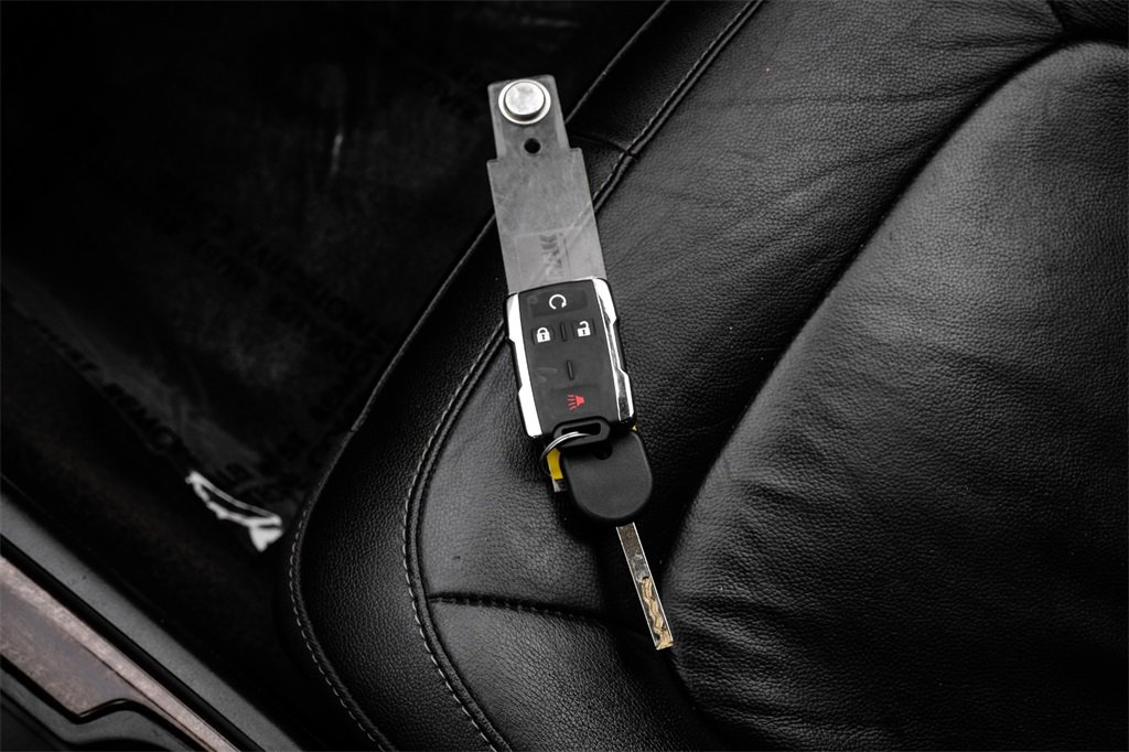 Used 2016 GMC Canyon SLT image 58