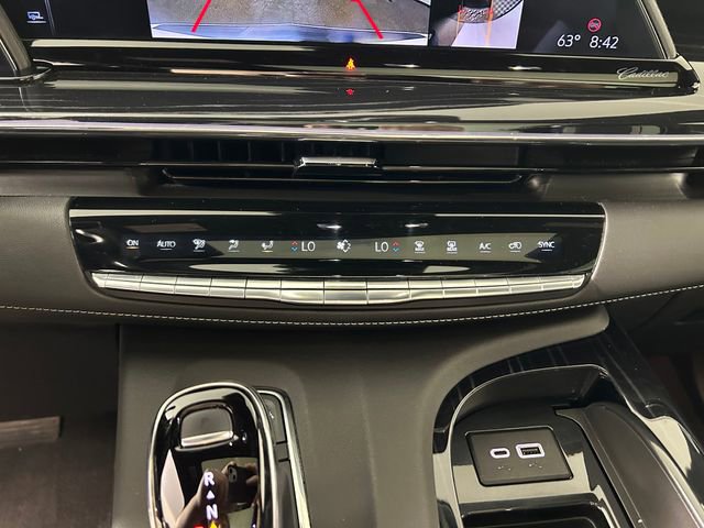 Certified 2023 Cadillac Escalade ESV Sport w/ LPO, ONYX Package AWD/4WD image 23