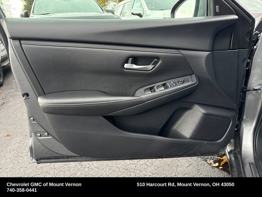 Used 2024 Nissan Sentra SV image 12