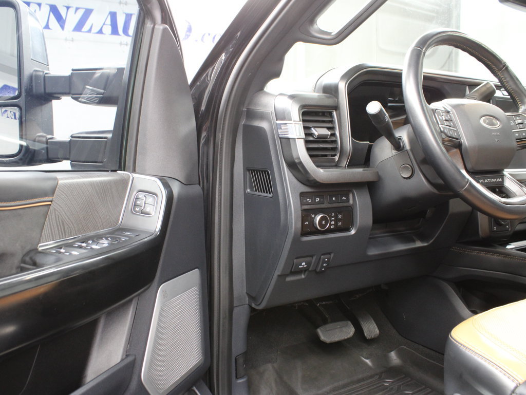 Used 2023 Ford F250 Platinum AWD/4WD image 64