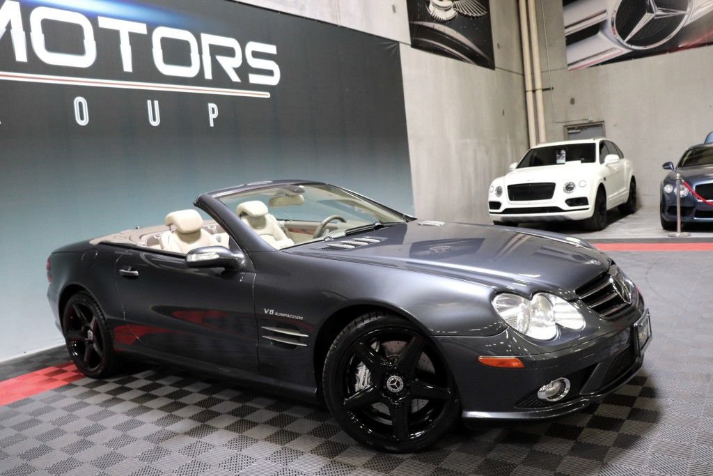 Used 2008 Mercedes-Benz SL 55 AMG image 13