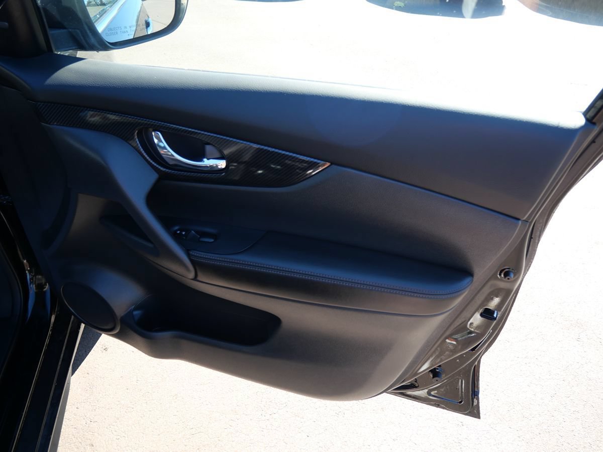 Used 2019 Nissan Rogue SL AWD/4WD image 30