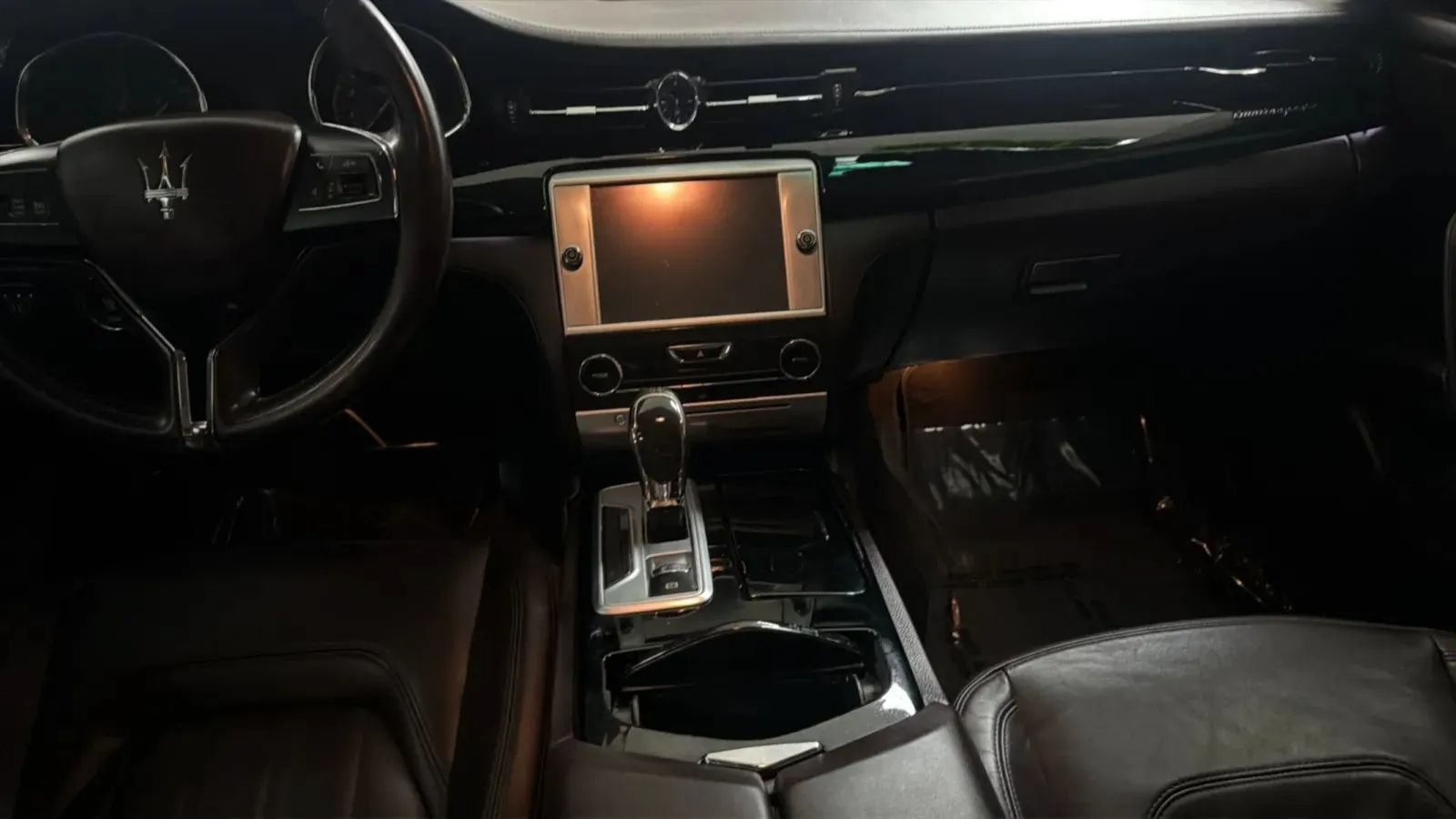 Used 2014 Maserati Quattroporte S Q4 AWD/4WD image 16