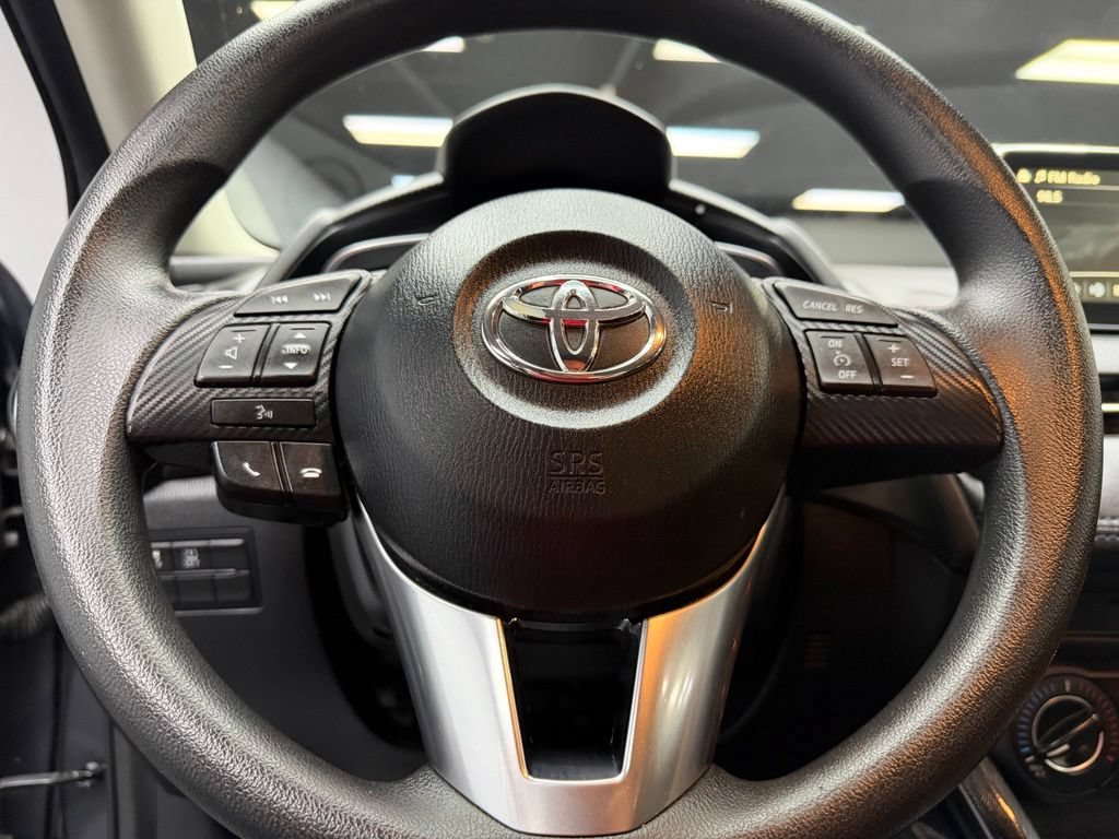 Used 2017 Toyota Yaris iA FWD image 22