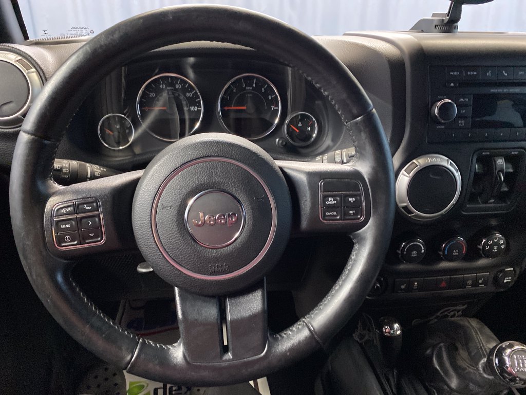 Certified 2017 Jeep Wrangler Unlimited Sahara w/ Connectivity Group AWD/4WD image 19