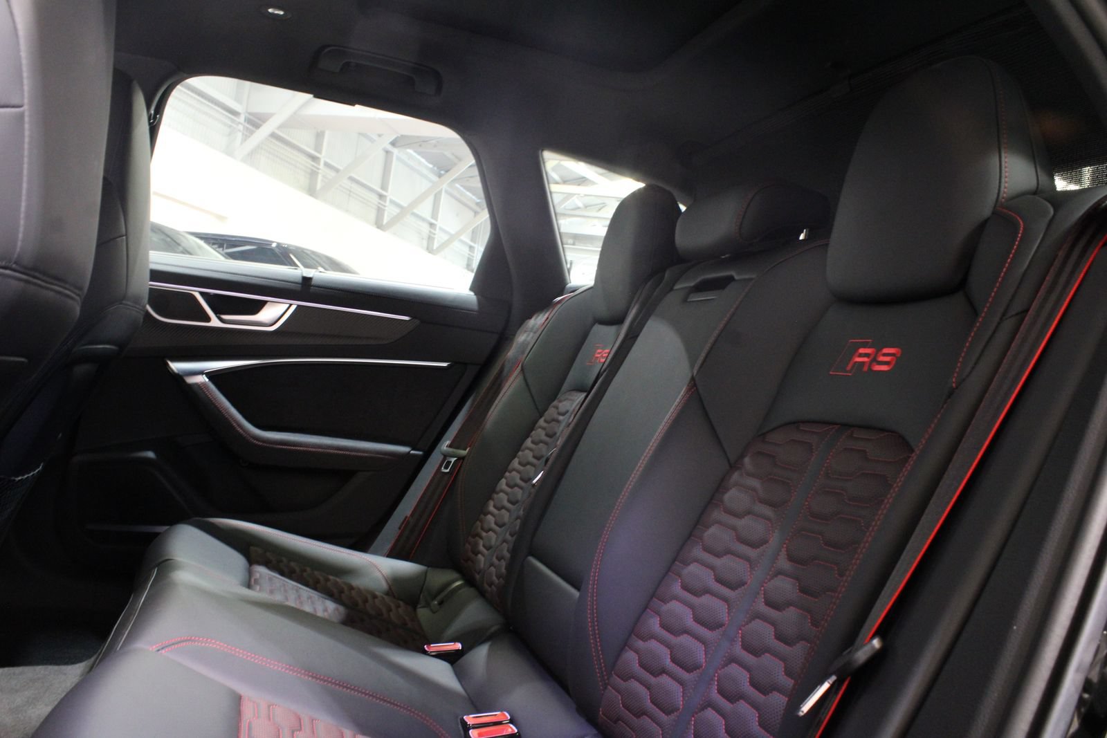Used 2025 Audi RS 6 performance AWD/4WD image 18