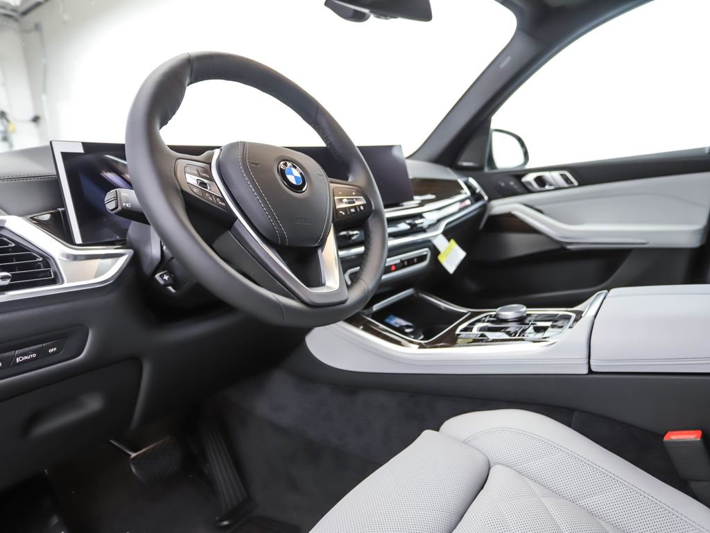 Used 2026 BMW X5 xDrive40i image 10