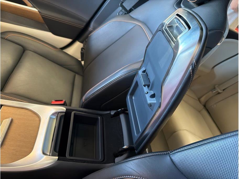 Used 2023 Lucid Air Touring image 18