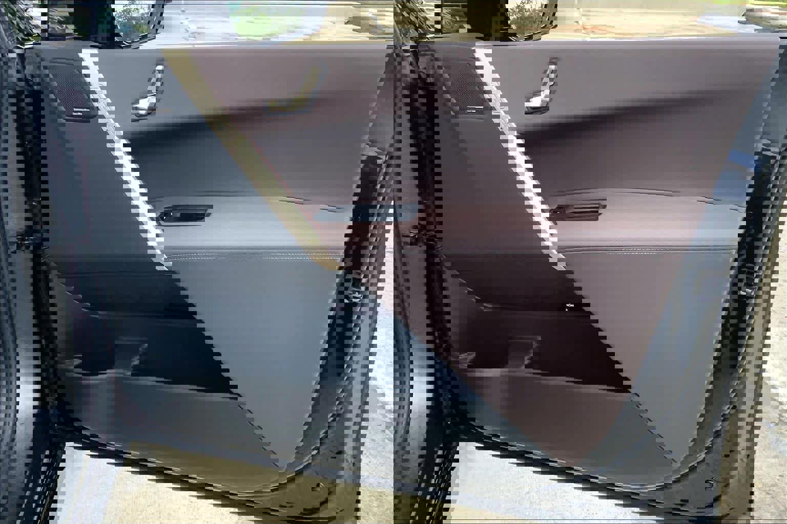 Certified 2024 BMW iX xDrive50 w/ Sport Package image 26