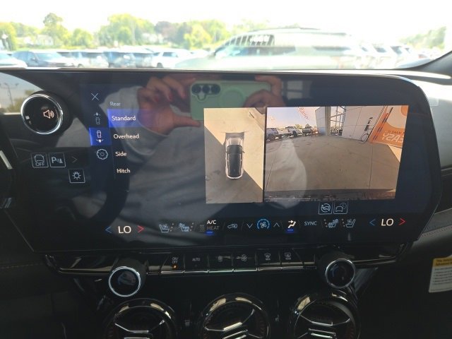 New 2026 Chevrolet Blazer EV RS image 32