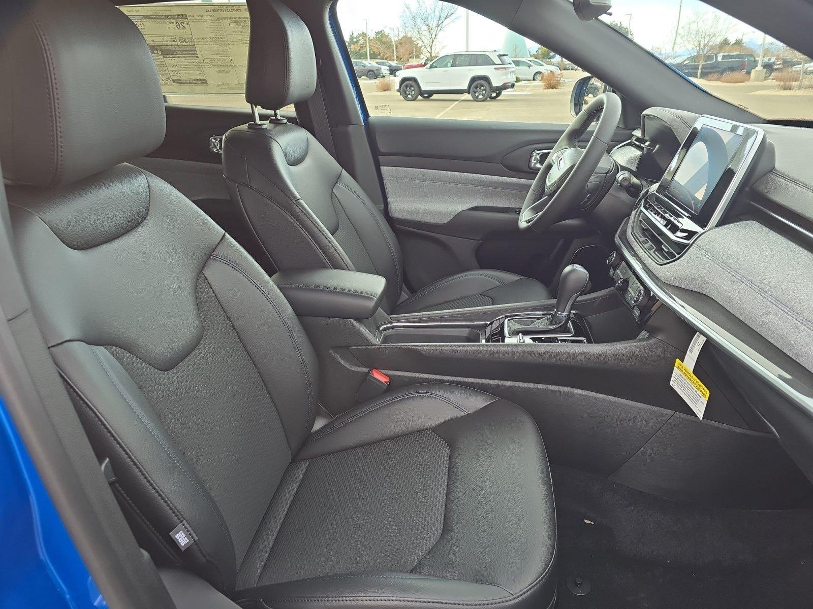 New 2026 Jeep Compass Latitude AWD/4WD image 34