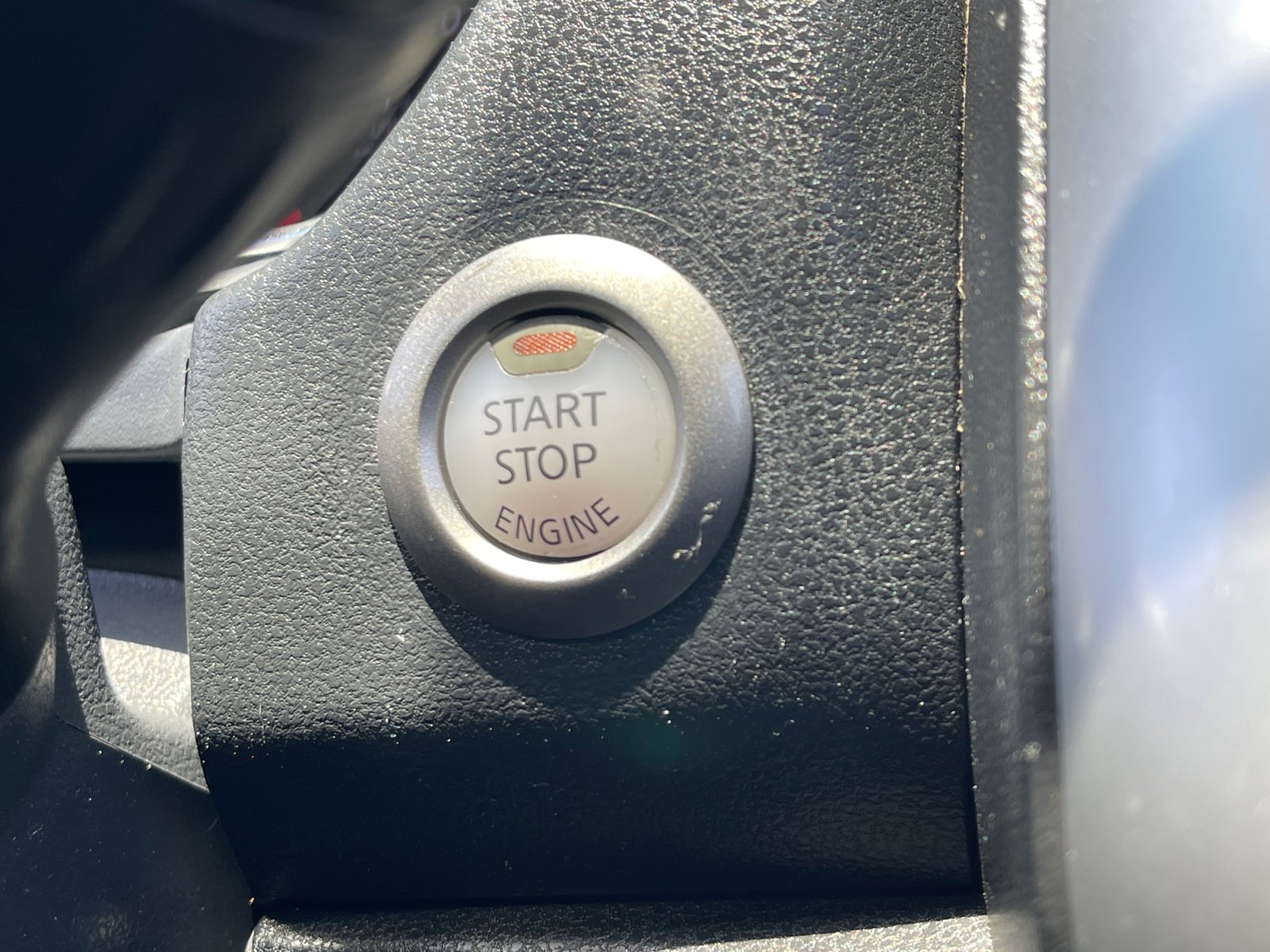 Used 2014 Nissan Versa Note SV w/ SL Package FWD image 30