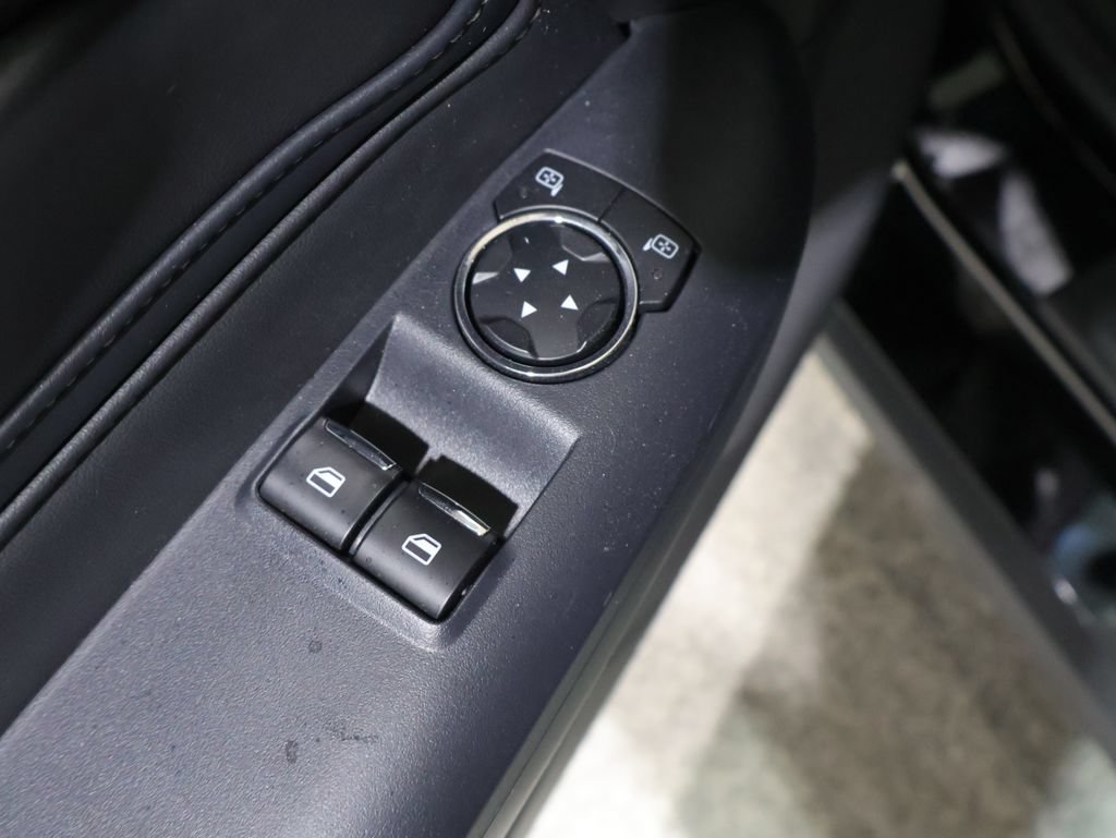 Used 2025 Ford Mustang GT Premium RWD image 14