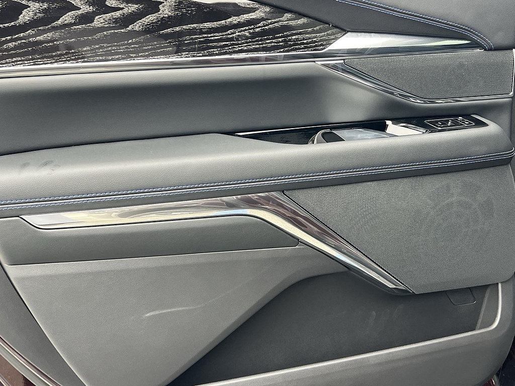 New 2026 Cadillac Escalade IQL Luxury AWD/4WD image 27