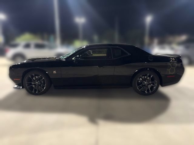 Used 2022 Dodge Challenger R/T Scat Pack RWD image 11