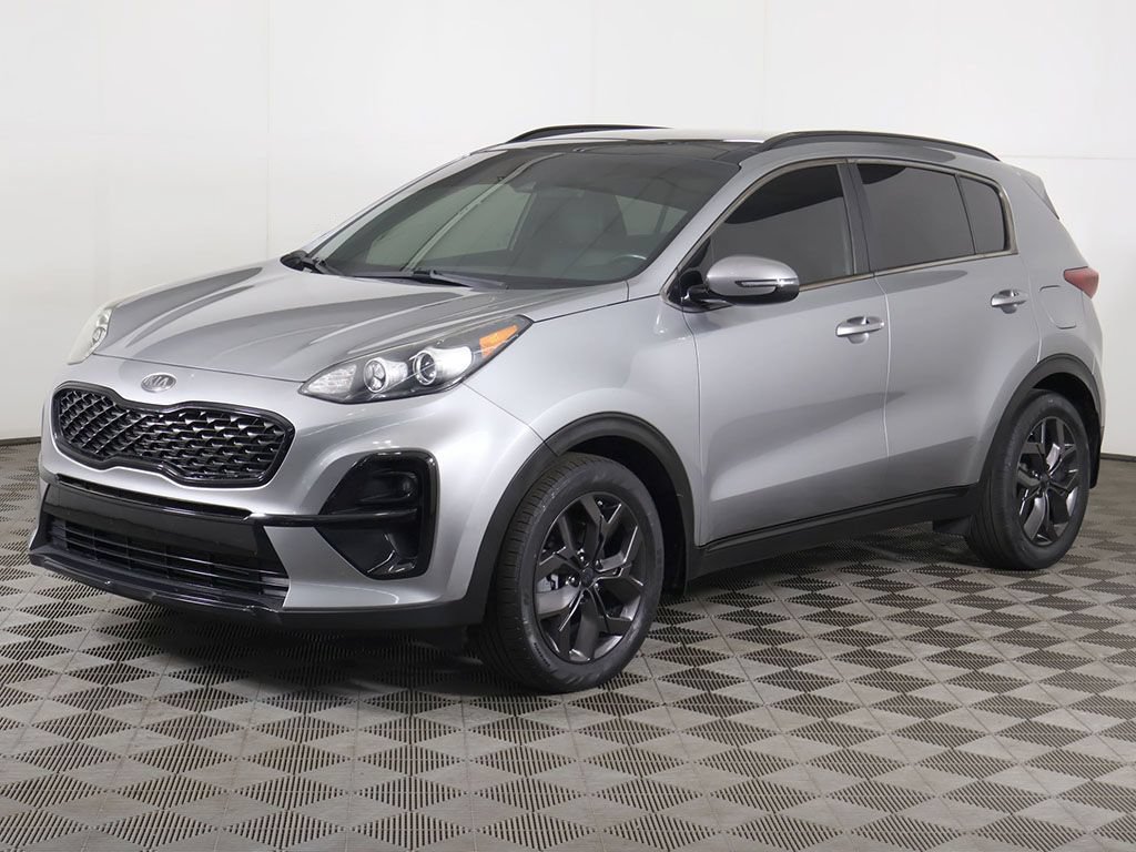 Used 2022 Kia Sportage Nightfall Edition FWD image 7