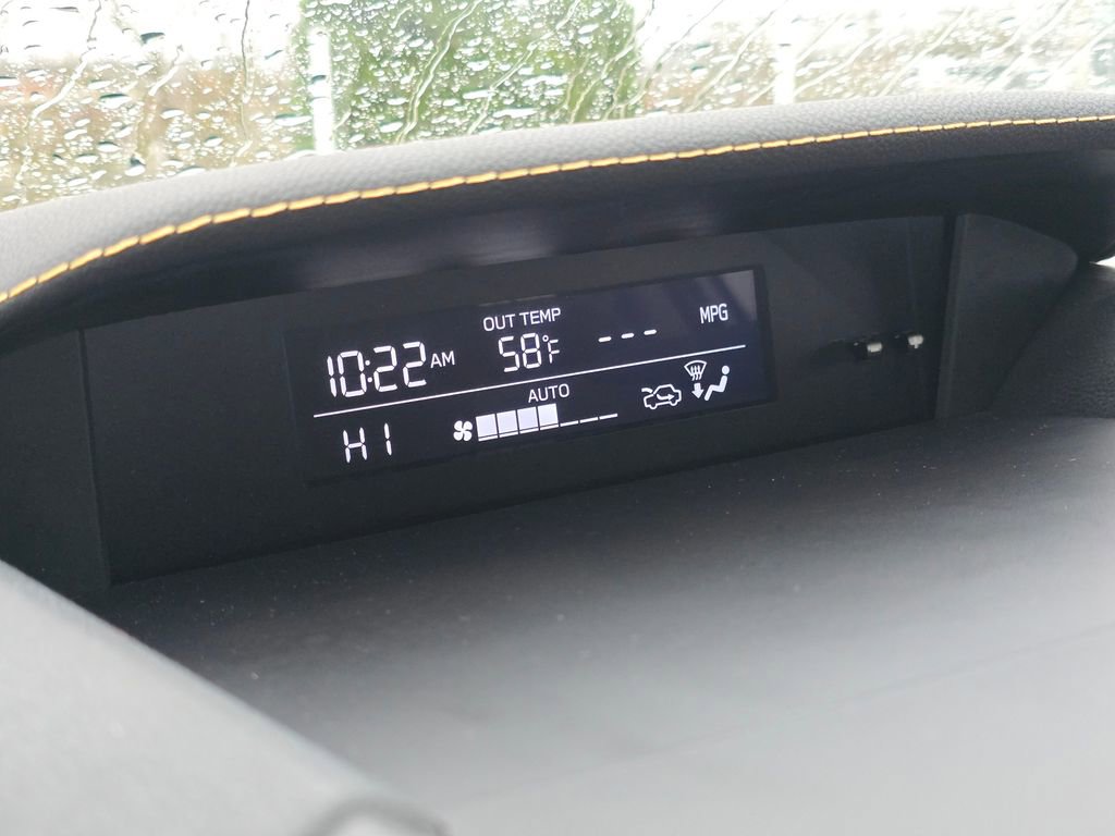 Used 2021 Subaru Crosstrek 2.5i Sport w/ Moonroof Package image 32