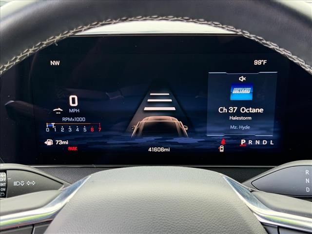 Certified 2025 Chevrolet Traverse LT FWD image 16