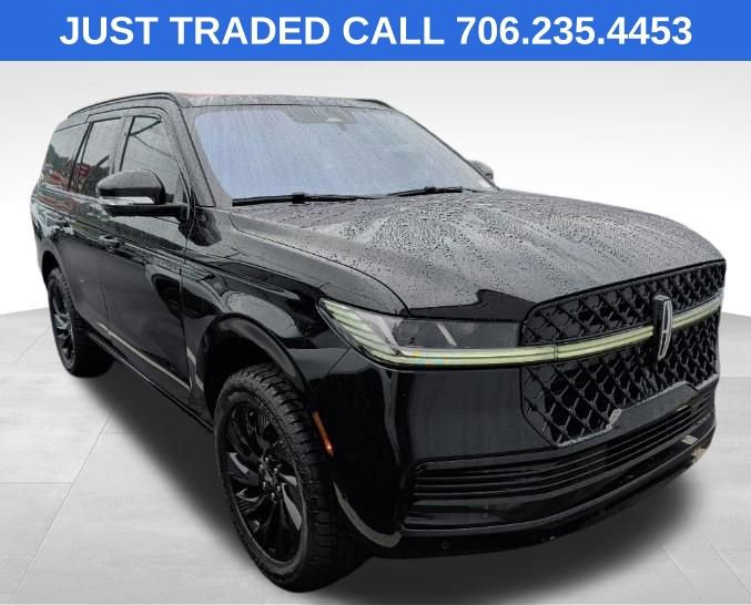 Used 2025 Lincoln Navigator Reserve w/ Jet Appearance Package AWD/4WD video 1