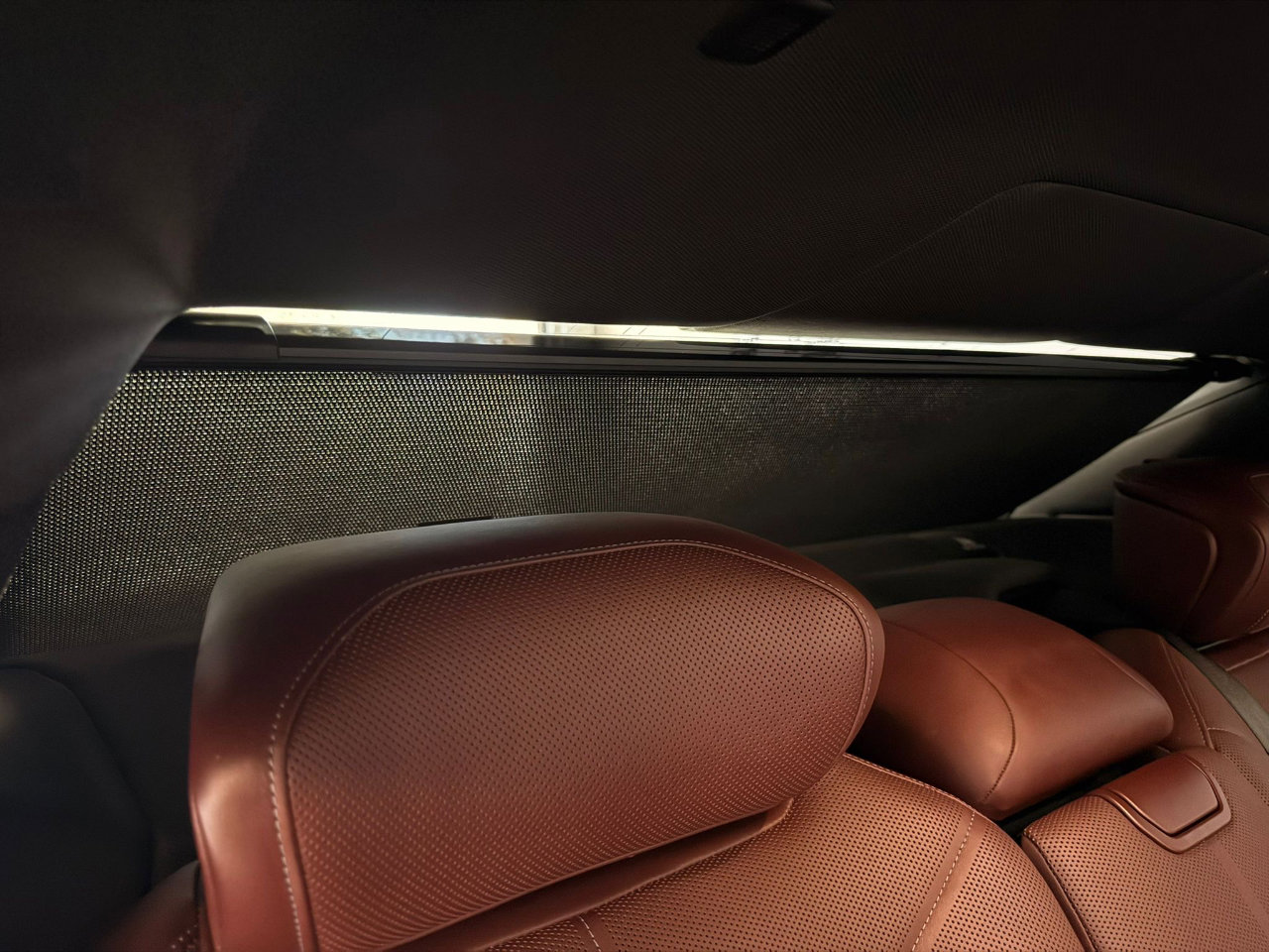 Used 2023 BMW 760i xDrive w/ Executive Package image 34