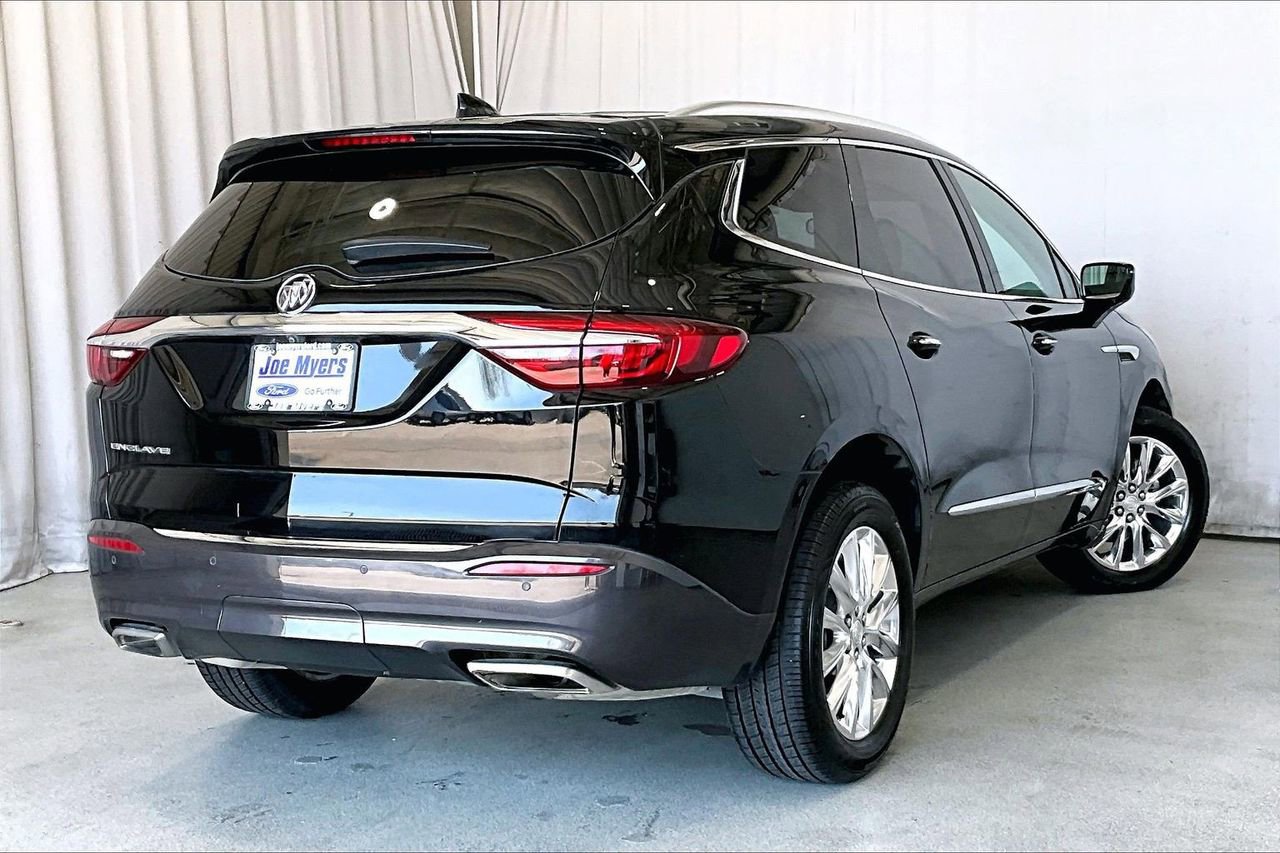 Used 2021 Buick Enclave Essence w/ Sound and Sites Package image 13