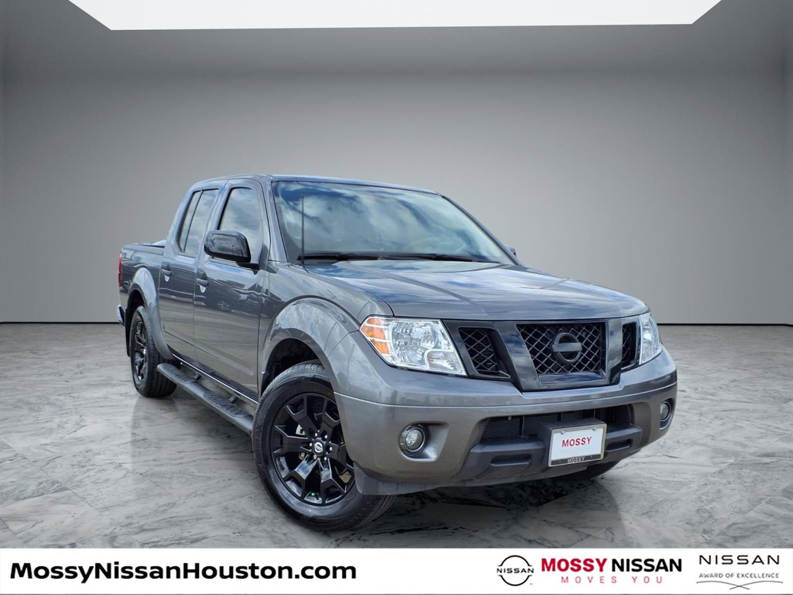 Used 2020 Nissan Frontier SV w/ Midnight Edition Floor Mats image 1