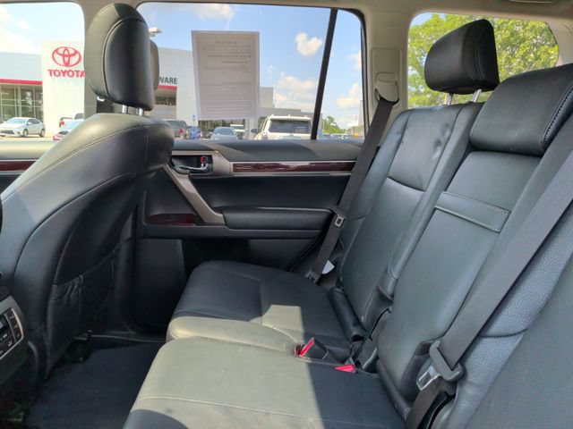 Used 2018 Lexus GX 460 Premium w/ Premium Package AWD/4WD image 30