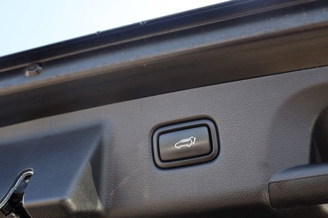Used 2022 Hyundai Palisade Calligraphy image 34