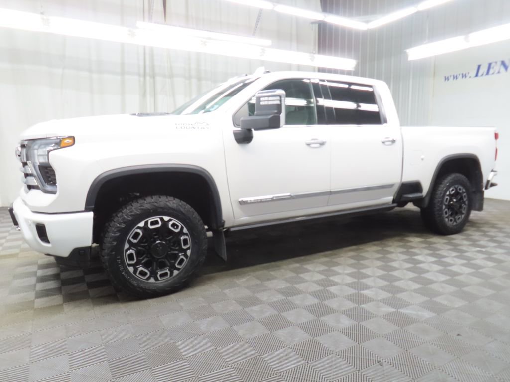 Used 2024 Chevrolet Silverado 3500 High Country w/ High Country Premium Package AWD/4WD image 7