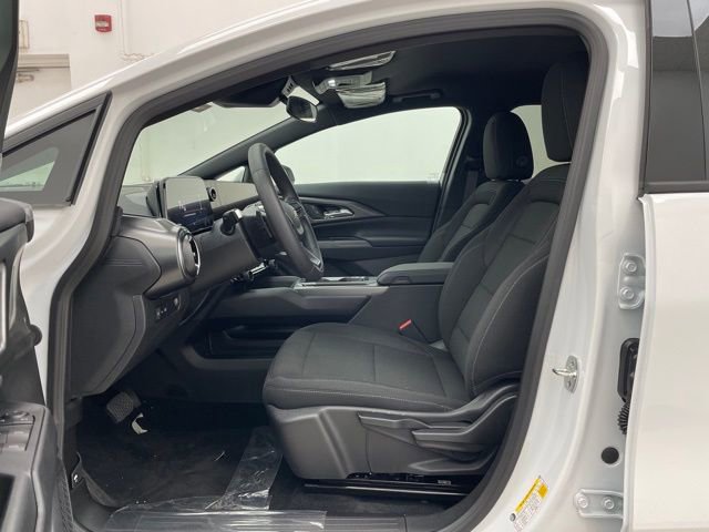 New 2026 Chevrolet Equinox EV LT image 8