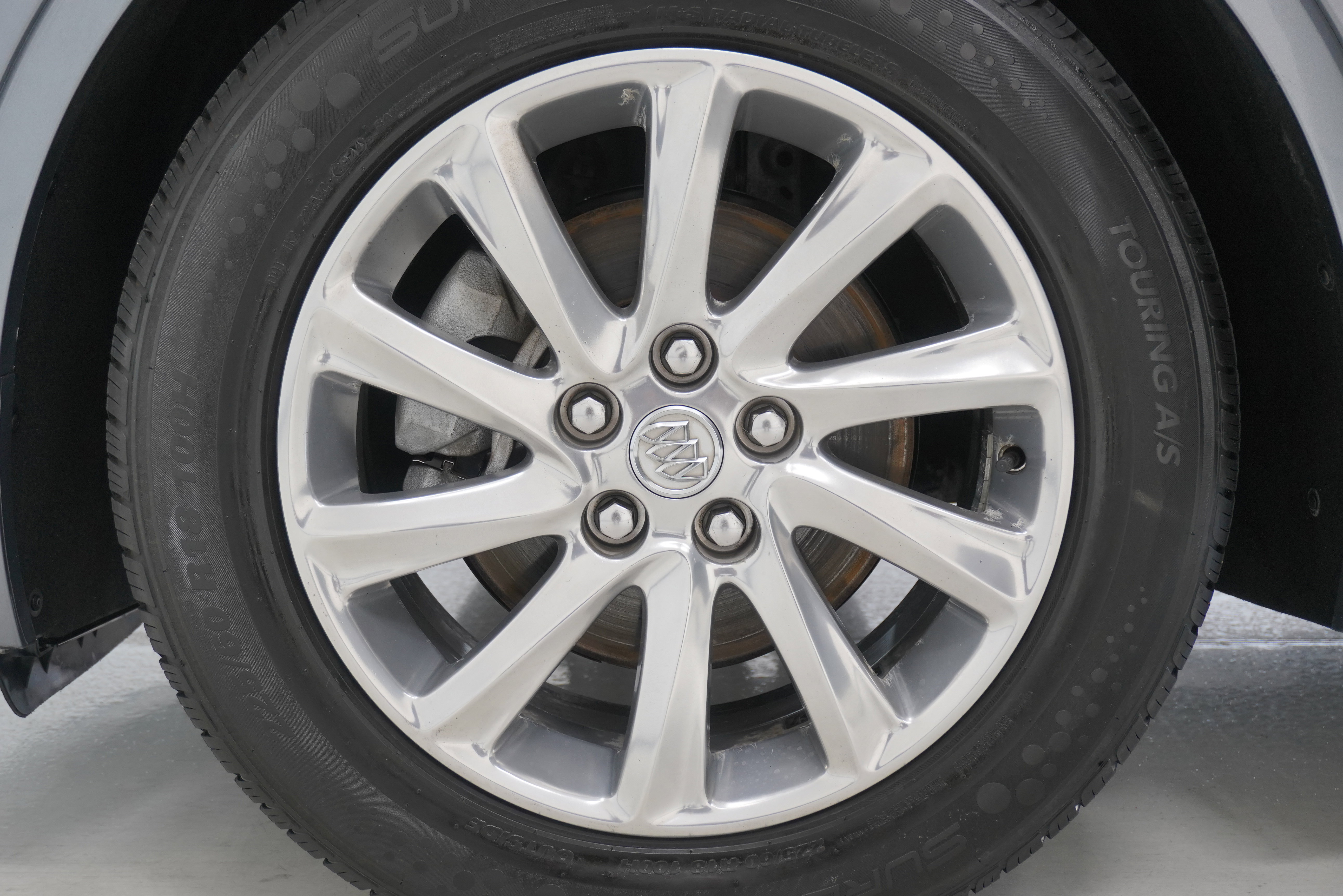 Used 2020 Buick Envision Essence image 28