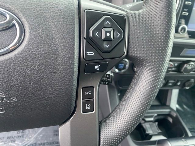Used 2021 Toyota Tacoma TRD Off-Road AWD/4WD image 18