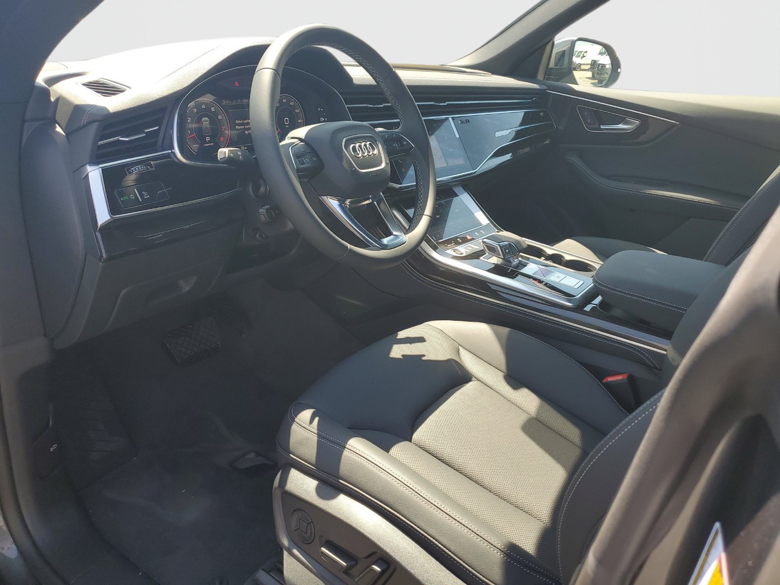 New 2026 Audi Q8 Premium Plus AWD/4WD image 19
