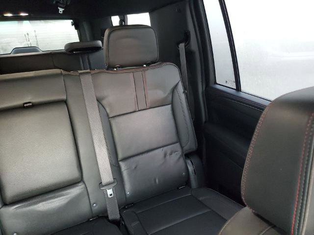 Used 2022 Chevrolet Suburban RST w/ Luxury Package image 59