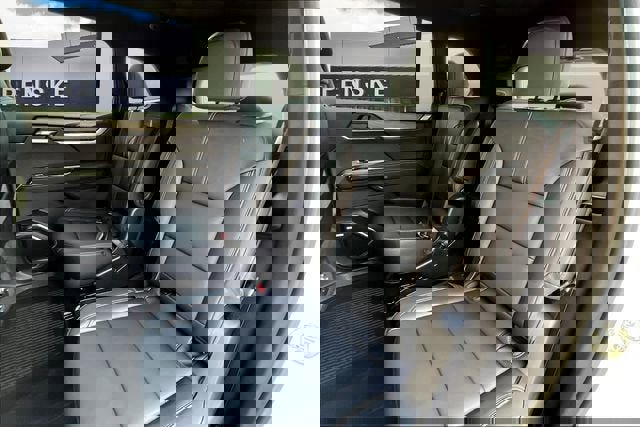 New 2026 GMC Acadia Elevation w/ Elevation Premium Package image 10