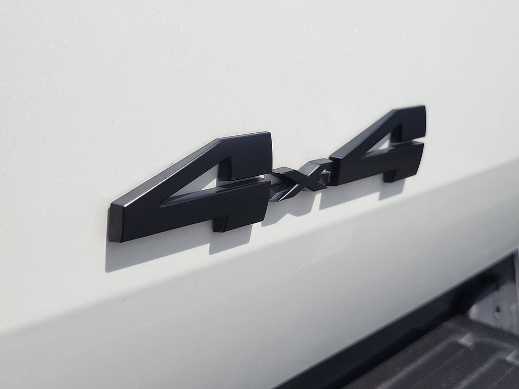 Used 2024 Toyota Tundra Platinum AWD/4WD image 27