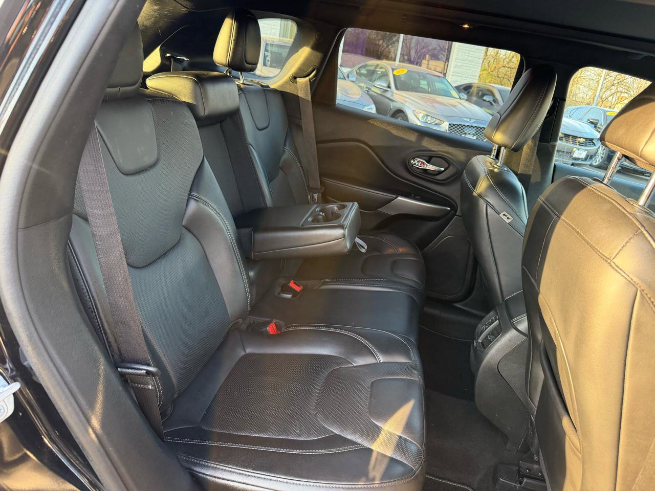 Used 2021 Jeep Cherokee Latitude Lux 80th Anniv w/ Quick Order Package 26U 80TH AWD/4WD image 17